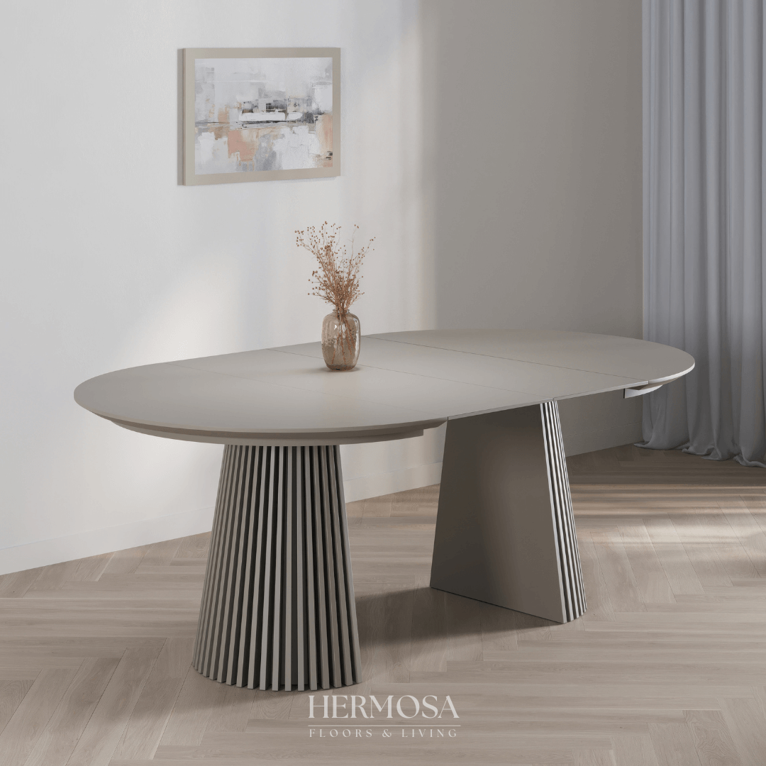 Japandi eettafel uitschuifbaar Nola taupe (pre-order)